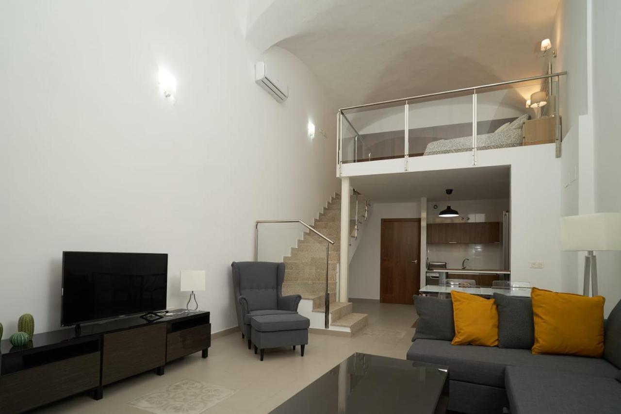 Apartamento Turistico Centro Monumental -- Caces Esterno foto