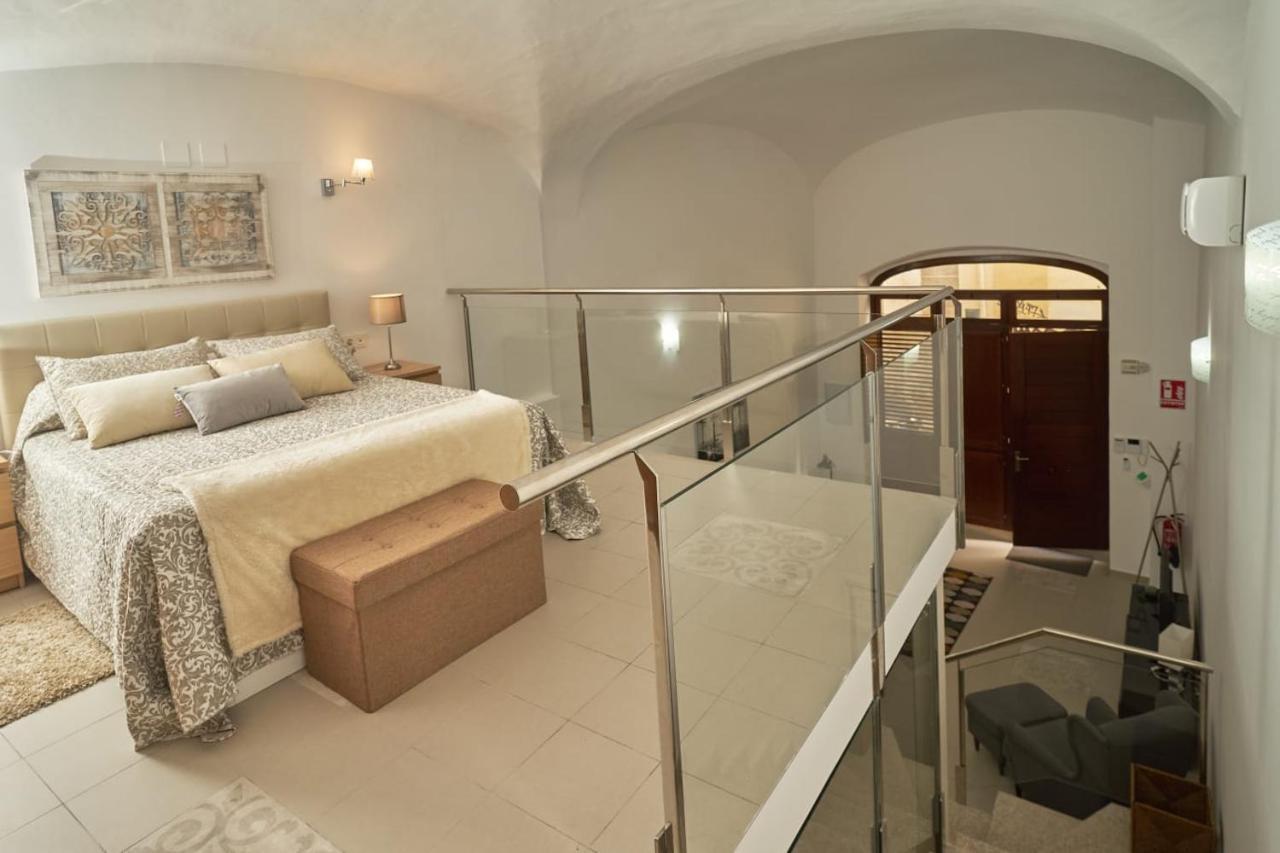 Apartamento Turistico Centro Monumental -- Caces Esterno foto